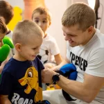 Занятия йогой, фитнесом в спортзале Fight Kids Дмитров