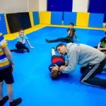 Занятия йогой, фитнесом в спортзале Fight Kids Дмитров