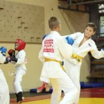 Занятия йогой, фитнесом в спортзале Fight Leader Краснодар