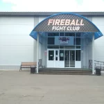 Занятия йогой, фитнесом в спортзале Fireball fight club Красноярск