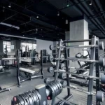 Занятия йогой, фитнесом в спортзале Fit & Up Москва