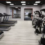 Занятия йогой, фитнесом в спортзале Fit city Клинцы