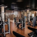 Занятия йогой, фитнесом в спортзале Fit Life Гурьевск