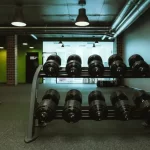 Занятия йогой, фитнесом в спортзале Fit. me_lobnya Лобня