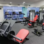 Занятия йогой, фитнесом в спортзале Fit N Fly Волгоград