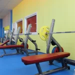 Занятия йогой, фитнесом в спортзале Fit Room Яблоновский