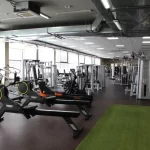Занятия йогой, фитнесом в спортзале ФитАрт&Бурундук Москва