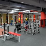 Занятия йогой, фитнесом в спортзале Fitbaza Красноярск