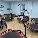 Занятия йогой, фитнесом в спортзале Fitjumping Реутов