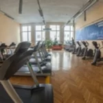 Занятия йогой, фитнесом в спортзале Фитлайн Йошкар-Ола