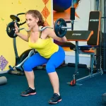 Занятия йогой, фитнесом в спортзале Фитнес — леди Орёл