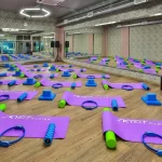 Занятия йогой, фитнесом в спортзале Фитнес детки Санкт-Петербург