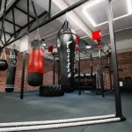 Занятия йогой, фитнесом в спортзале Фитнес, единоборства Москва