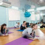 Занятия йогой, фитнесом в спортзале Фитнес клуб XS Петрозаводск