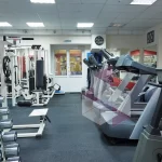 Занятия йогой, фитнесом в спортзале Фитнес life Саранск