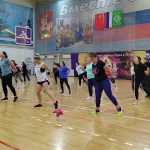 Занятия йогой, фитнесом в спортзале Фитнес проект PrimeTime Щелково