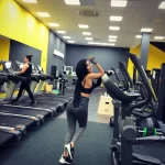 Занятия йогой, фитнесом в спортзале Fitnes Star Белогорск