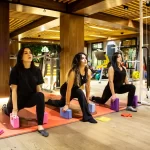 Занятия йогой, фитнесом в спортзале Фитнес студия и Женский клуб Life Style Азов