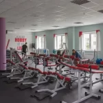 Занятия йогой, фитнесом в спортзале Фитнес-Класс Кемерово