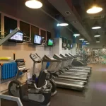 Занятия йогой, фитнесом в спортзале Фитнес-клуб FitnessON Можайск