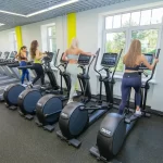 Занятия йогой, фитнесом в спортзале Фитнес-клуб FitnessON Звенигород