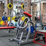 Занятия йогой, фитнесом в спортзале Фитнес-клуб О2 Омск