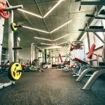 Занятия йогой, фитнесом в спортзале Фитнес-клуб в СТ. Троицкой Троицкая