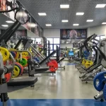 Занятия йогой, фитнесом в спортзале Fitness family time Киров