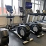 Занятия йогой, фитнесом в спортзале Fitness House Ижевск