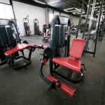 Занятия йогой, фитнесом в спортзале Fitness Life Парк Кудрово