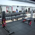 Занятия йогой, фитнесом в спортзале Fitness plus Омск