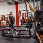 Занятия йогой, фитнесом в спортзале FitnessForma Новосибирск