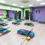 Занятия йогой, фитнесом в спортзале Фитнес-студия Fit&Fly Южно-Сахалинск