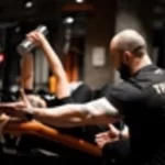 Занятия йогой, фитнесом в спортзале Фитнес-тренер Сурин Андрей Москва