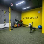 Занятия йогой, фитнесом в спортзале FitRoom Москва
