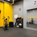 Занятия йогой, фитнесом в спортзале Fitroom.ru Санкт-Петербург