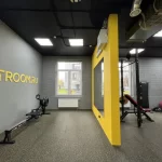 Занятия йогой, фитнесом в спортзале Fitroom.ru Санкт-Петербург