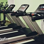 Занятия йогой, фитнесом в спортзале FitStudio Ангарск