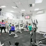 Занятия йогой, фитнесом в спортзале FitStudio Магадан