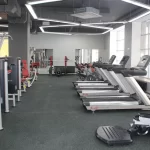 Занятия йогой, фитнесом в спортзале FitStudio Магадан