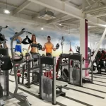 Занятия йогой, фитнесом в спортзале FitStudio Саратов