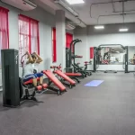 Занятия йогой, фитнесом в спортзале FitZone Челябинск