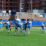 Занятия йогой, фитнесом в спортзале ФК Искра Москва
