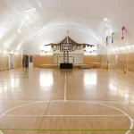 Занятия йогой, фитнесом в спортзале ФК Платинум Москва