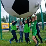 Занятия йогой, фитнесом в спортзале ФК Сестрорецк Сестрорецк