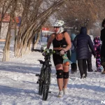 Занятия йогой, фитнесом в спортзале ФК Солнечный Екатеринбург