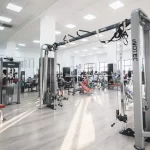 Занятия йогой, фитнесом в спортзале Flex Gym Омск