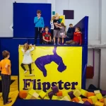 Занятия йогой, фитнесом в спортзале Flipster Санкт-Петербург