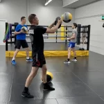 Занятия йогой, фитнесом в спортзале Флорбольный клуб Шершни Красногорск