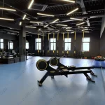 Занятия йогой, фитнесом в спортзале FlowRow Москва